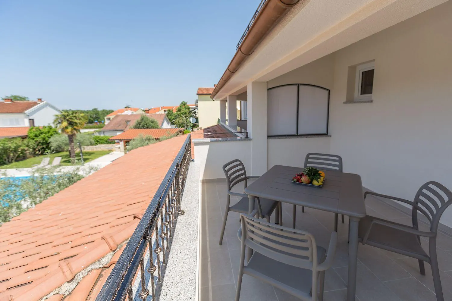 Bezauberndes Apartment Mit Grossem Pool, Privatem Balkon, Bbq, Nur 800 Meter Zum Strand Poreč Chorvatsko