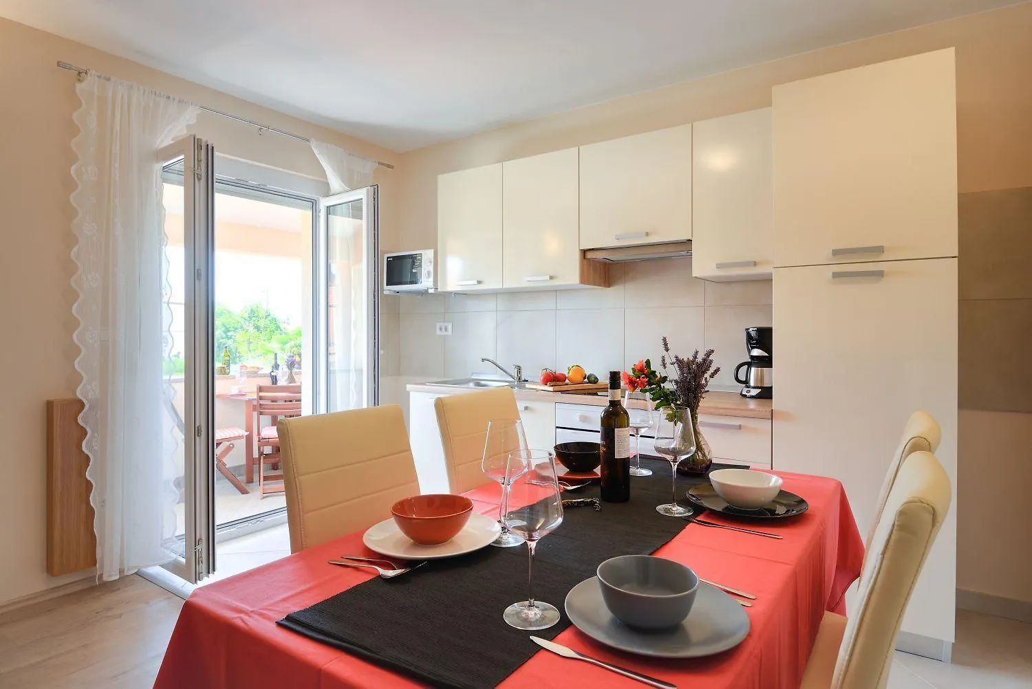Bezauberndes Apartment Mit Grossem Pool, Privatem Balkon, Bbq, Nur 800 Meter Zum Strand Poreč Chorvatsko